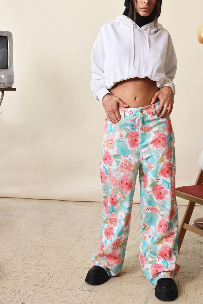 Mizz Floral Print Flare Cropped Denim Jeans - Elsie & Fred