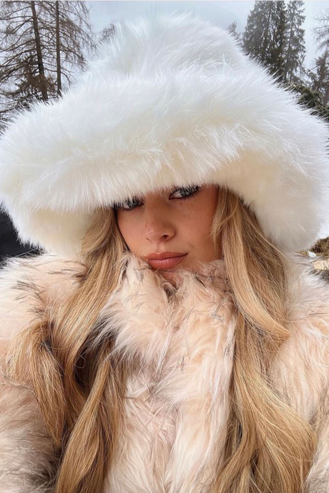 Arctic Faux Fur Oversized White Fluffy Hat